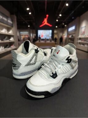 Jordan 4 White Cement Grey Kids 12C